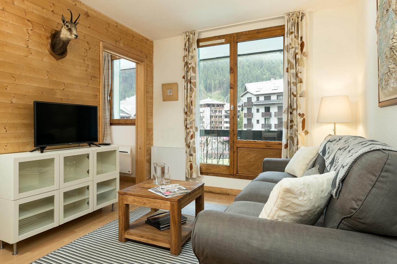 Apartment Balme 2 - Central Chamonix Haven And Mont Blanc View ภายนอก รูปภาพ