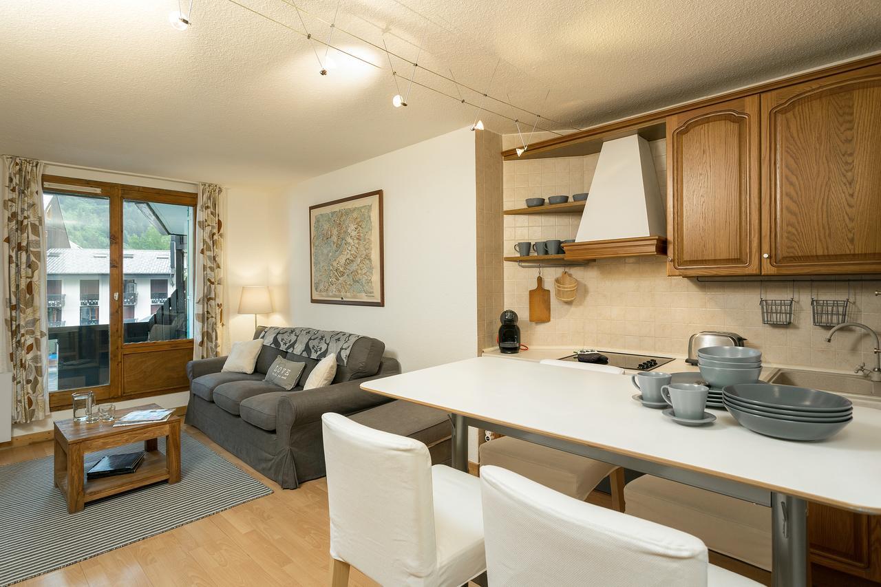 Apartment Balme 2 - Central Chamonix Haven And Mont Blanc View ภายนอก รูปภาพ